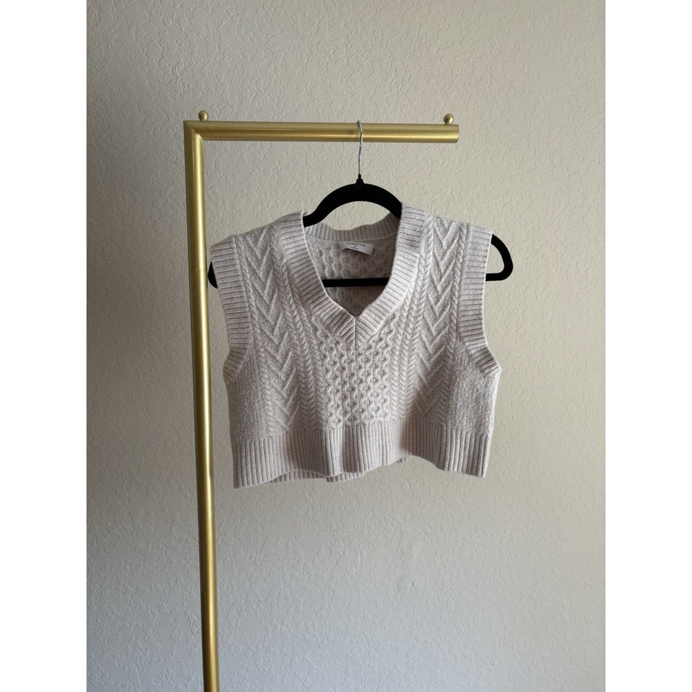 Aritzia Babaton Wool Cable Knit Cropped Sweater Vesr Size M Light Birch Chunky